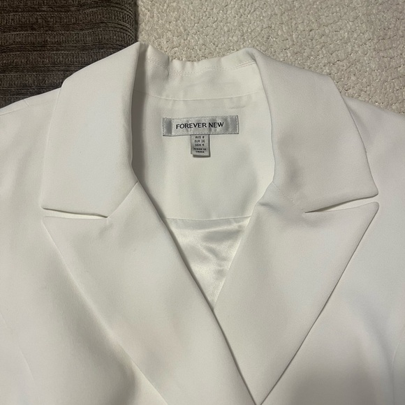 NWT Forever New Cream Tailored Blazer Dress- size 4 - Picture 6 of 6